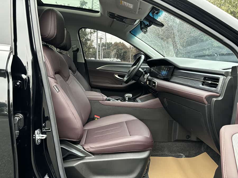 Jetour X90 PLUS 2024 immagine di auto #19