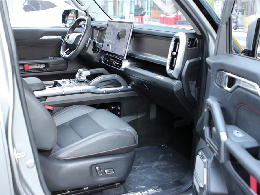 Jetour Traveller 2024 car image #19