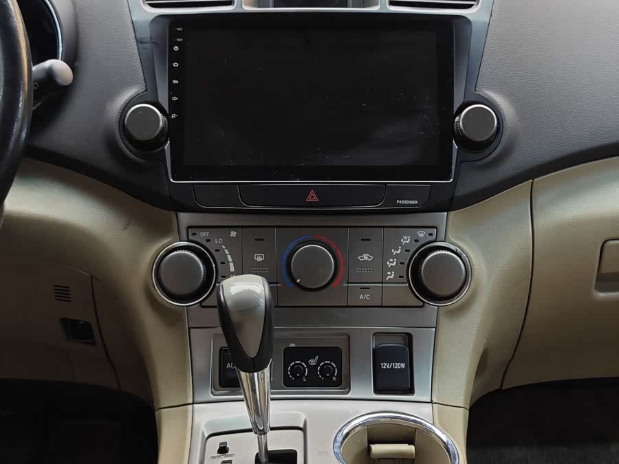 Toyota Highlander 2011 car image #19