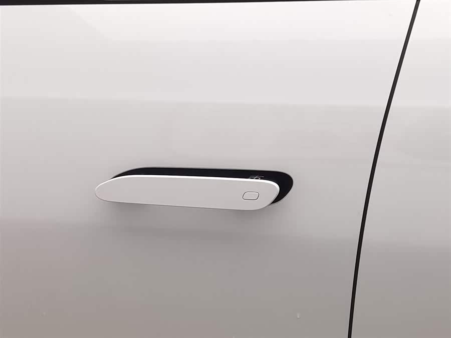 BYD SongL DM-i 2025 car image #19