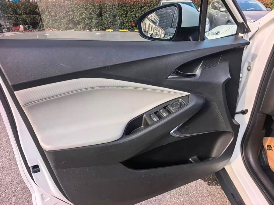 Chevrolet Orlando 2020 #19 Chevrolet Orlando 2020 car image #19