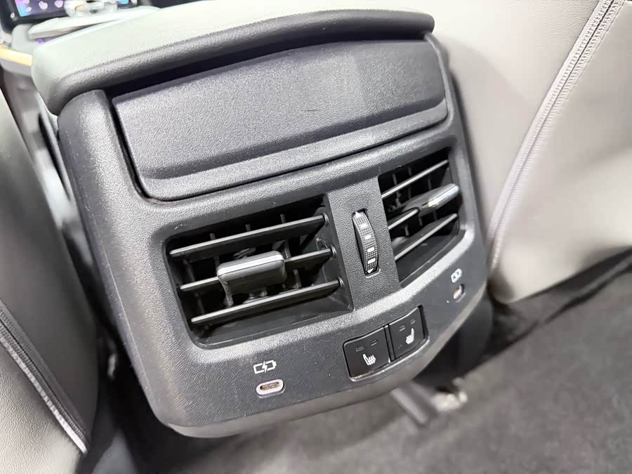 Toyota bZ3 2023 #19 Toyota bZ3 2023 immagine di auto #19