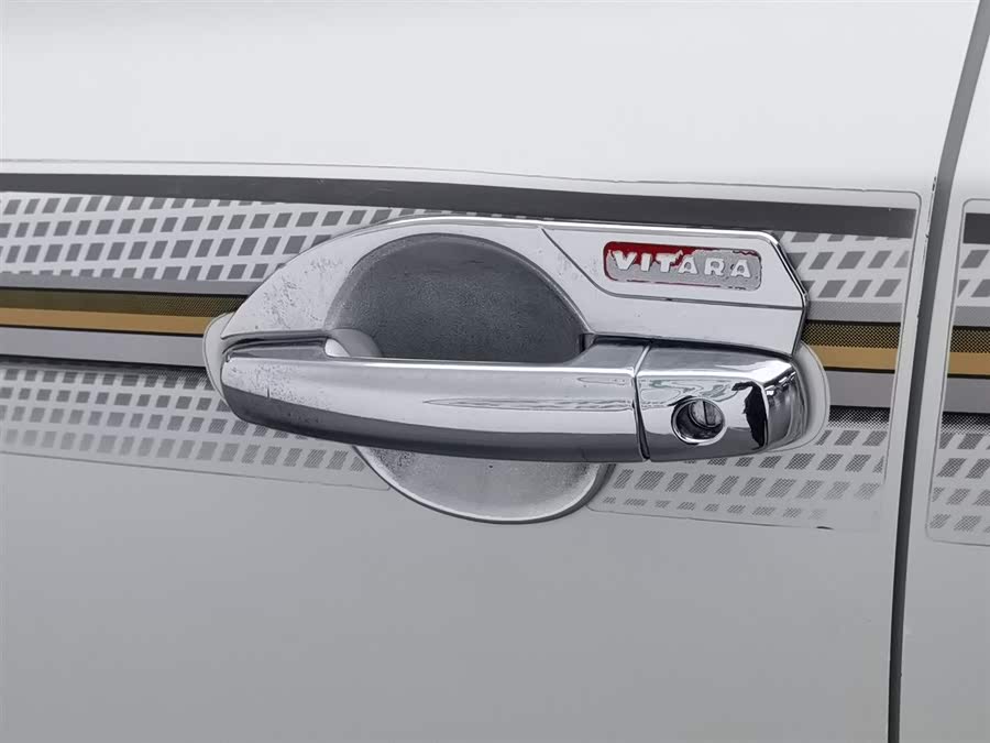 Suzuki Vitara 2017 #19 Suzuki Vitara 2017 car image #19