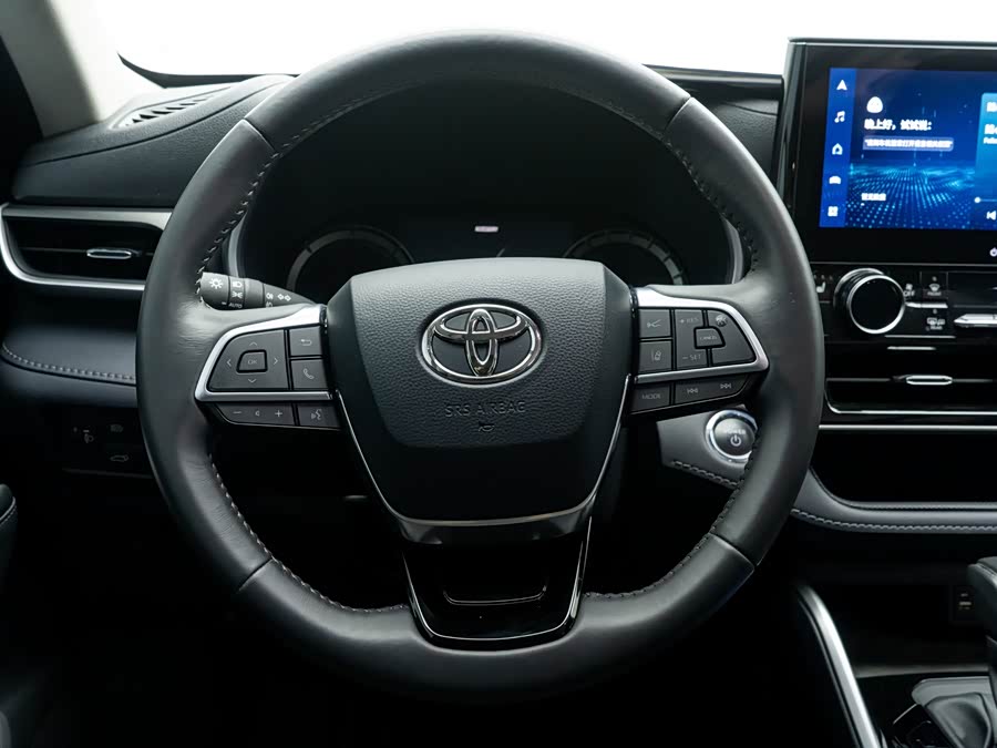 Toyota Highlander 2024 car image #19