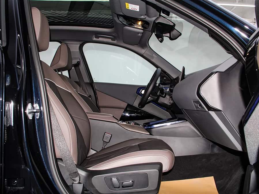 BMW X3 2025 #19 BMW X3 2025 car image #19