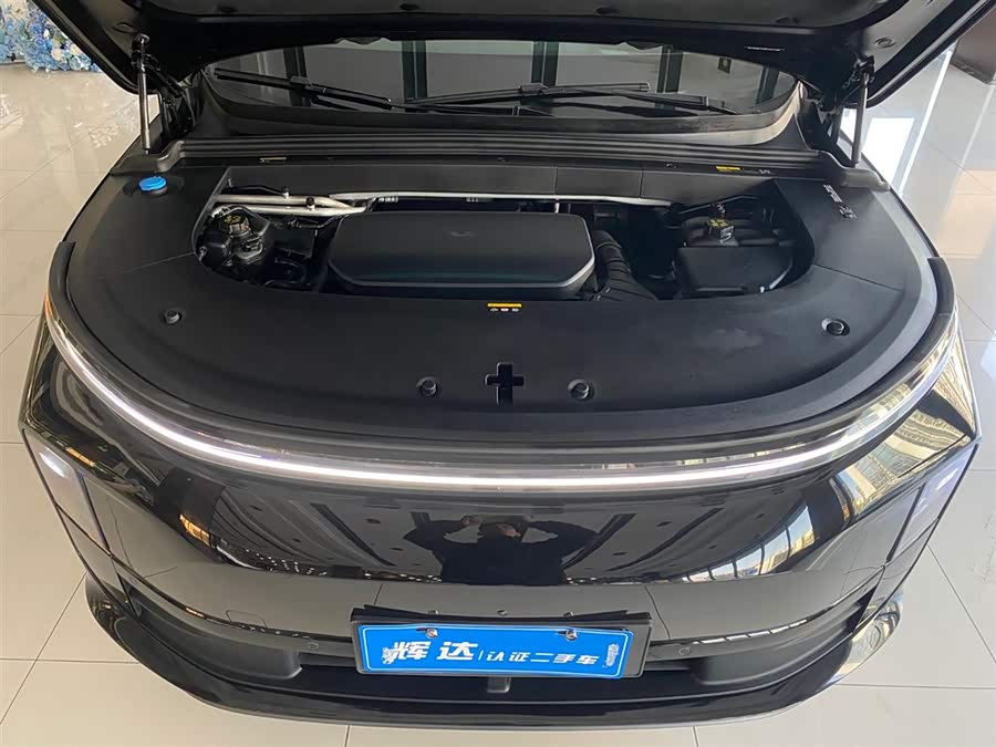 Li L6 2024 صورة سيارة #19