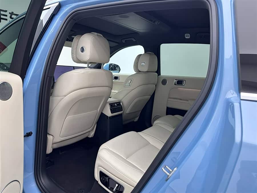 Li L7 2024 car image #19