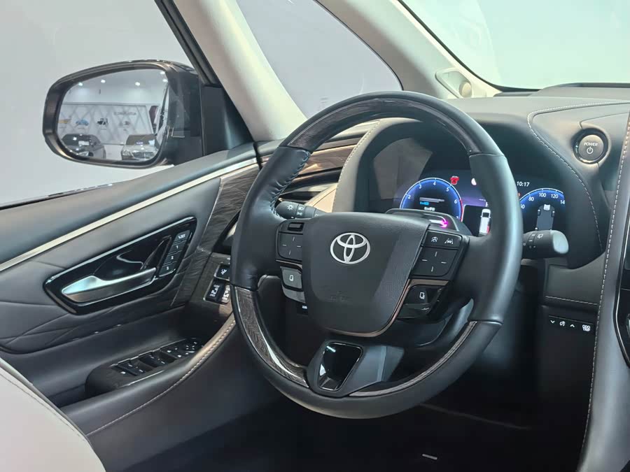 Toyota Alphard 2024 #19 Toyota Alphard 2024 изображение автомобиля #19