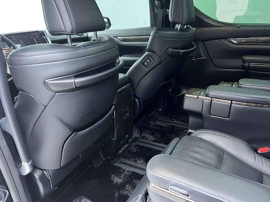 Toyota Vellfire 2020 #19 Toyota Vellfire 2020 صورة سيارة #19