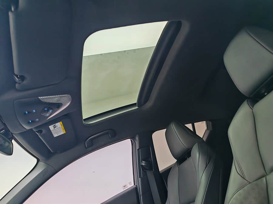 Toyota Izoa 2019 car image #19