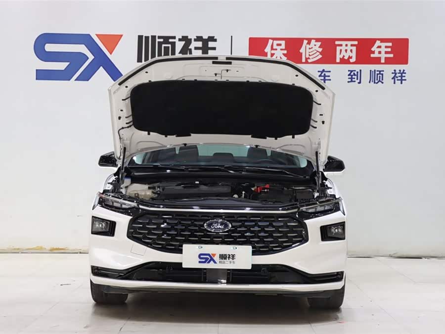 Ford Mondeo 2022 car image #19