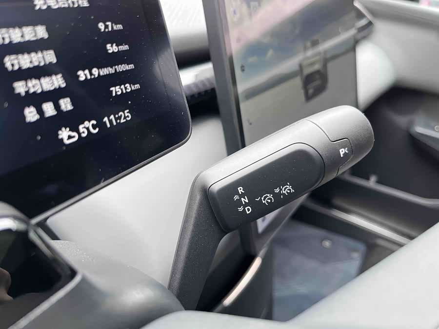 极氪 极氪X 2024 汽车图片 #19