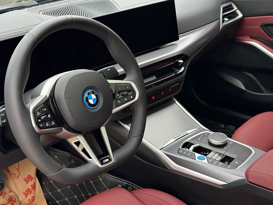 BMW i3 2024 car image #19