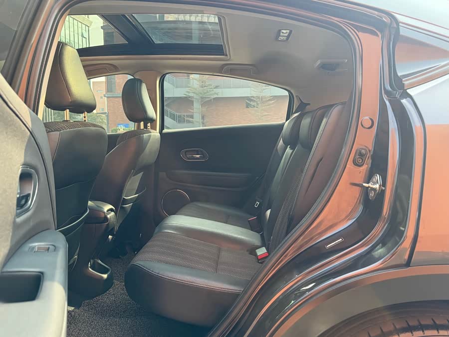 Honda VEZEL 2015 car image #19