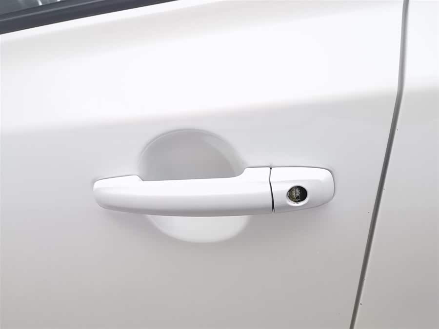 铃木 维特拉 2017 汽车图片 #19