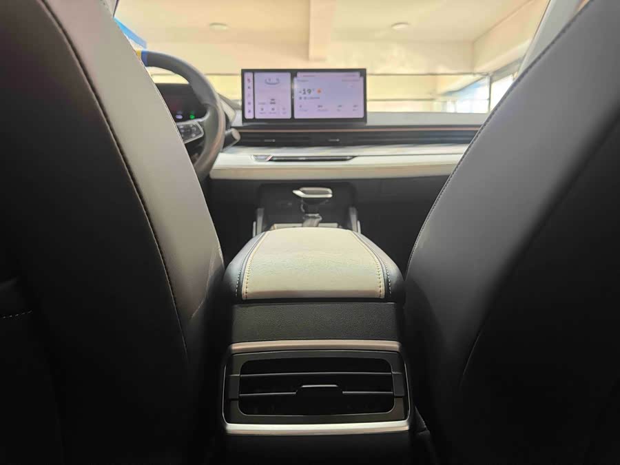 GEELY Emgrand L 2022 car image #19