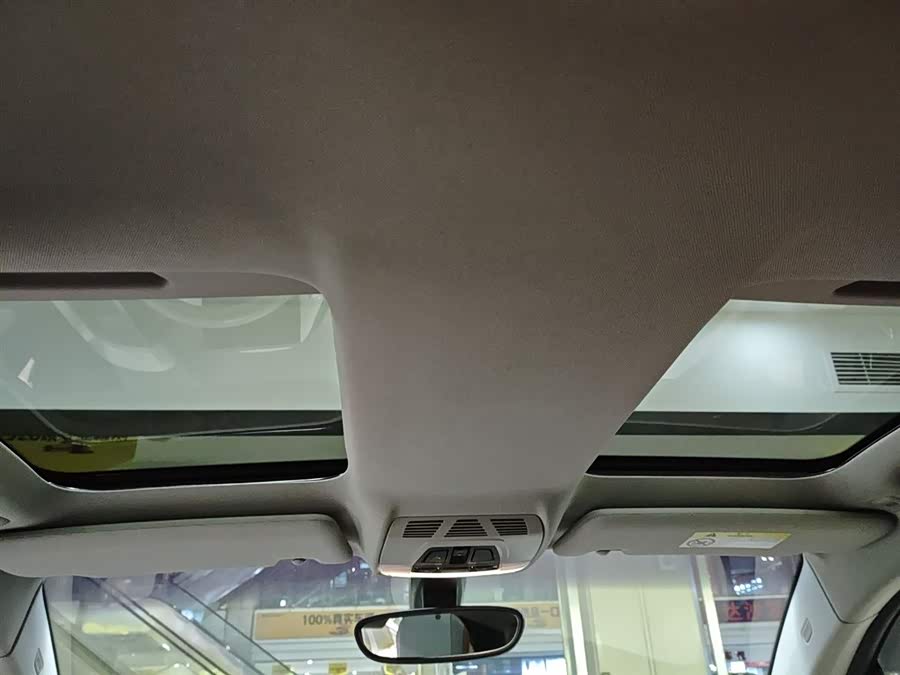 BMW i3 (Imported) 2019 car image #19