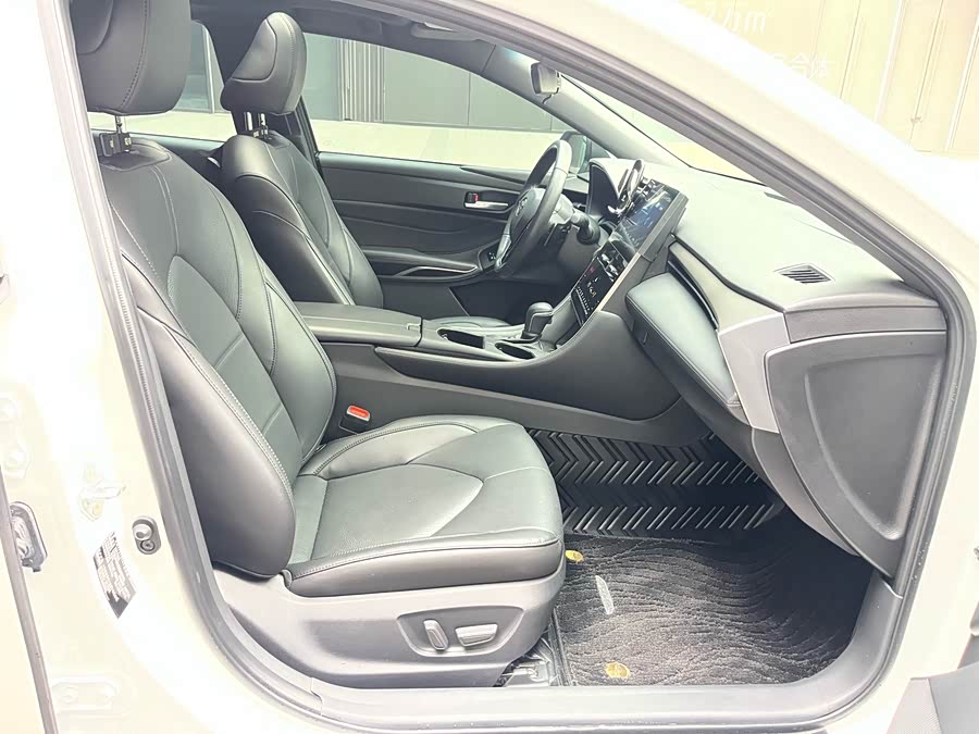 Toyota Avalon 2024 immagine di auto #19