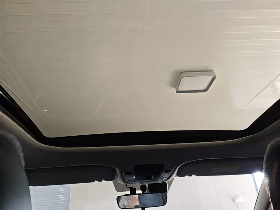 Kia Seltos 2024 car image #19