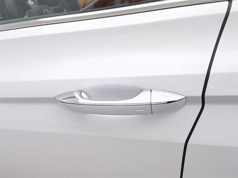 Volkswagen Bora 2023 car image #19