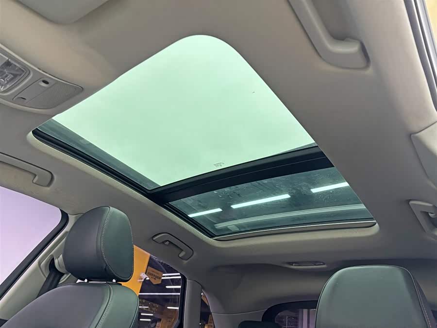 Audi Q3 2017 #19 Audi Q3 2017 car image #19