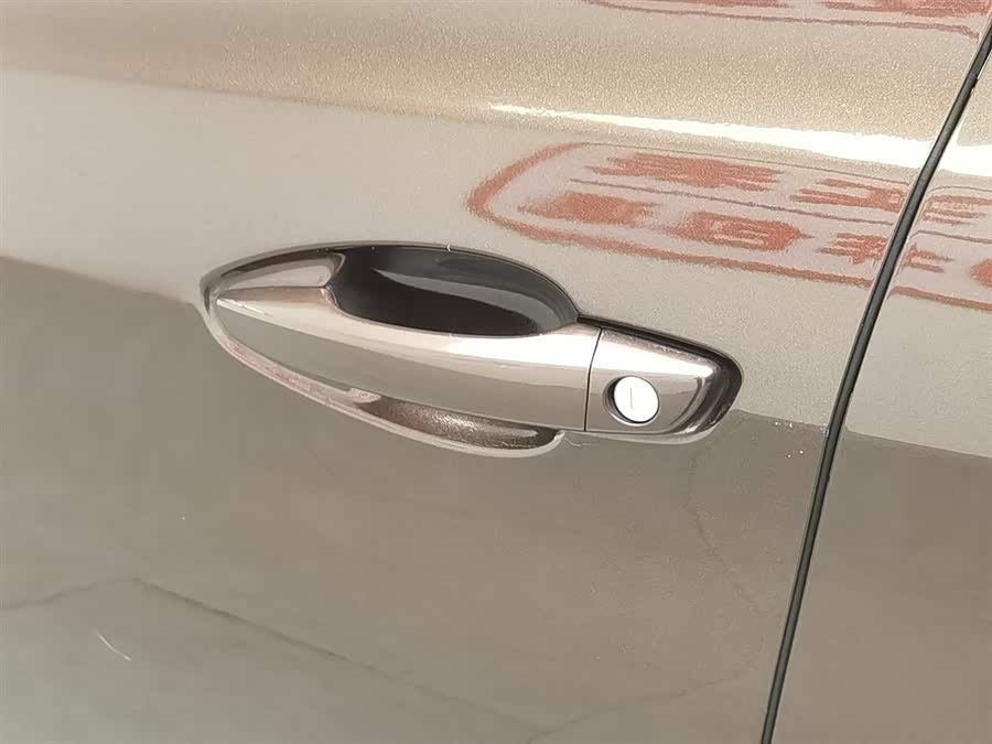 Peugeot 408 2015 immagine di auto #19