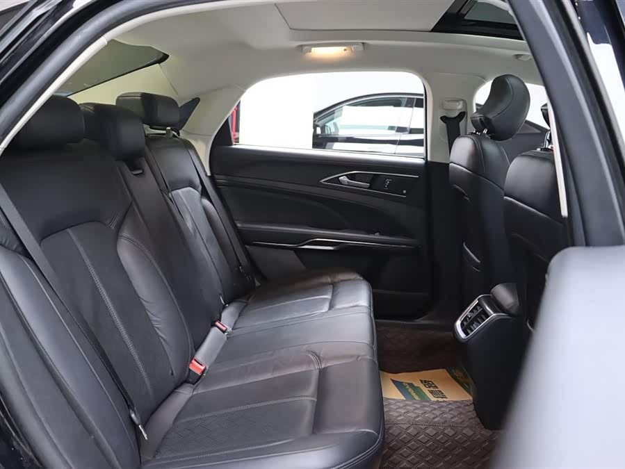 Ford Taurus 2020 car image #19