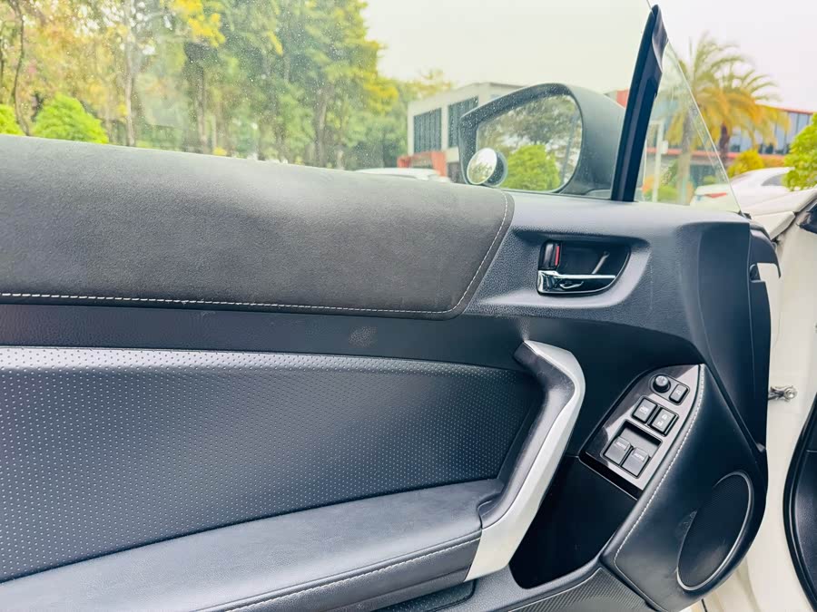 Toyota 86 2018 immagine di auto #19