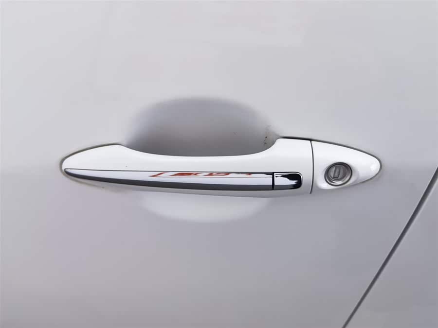 Kia K3 2017 car image #19