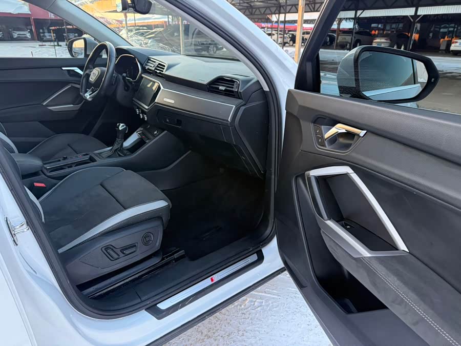 Audi Q3 2022 #19 Audi Q3 2022 immagine di auto #19