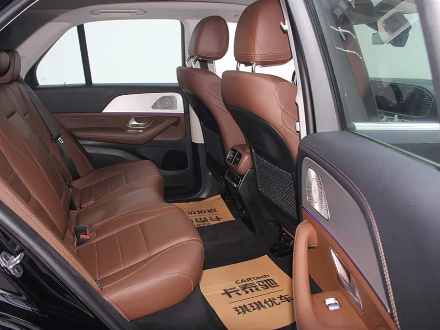 Mercedes-Benz GLE Class 2024 car image #19