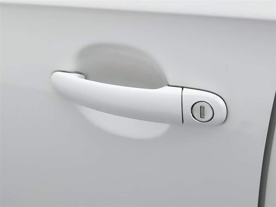 Skoda Rapid 2020 immagine di auto #19