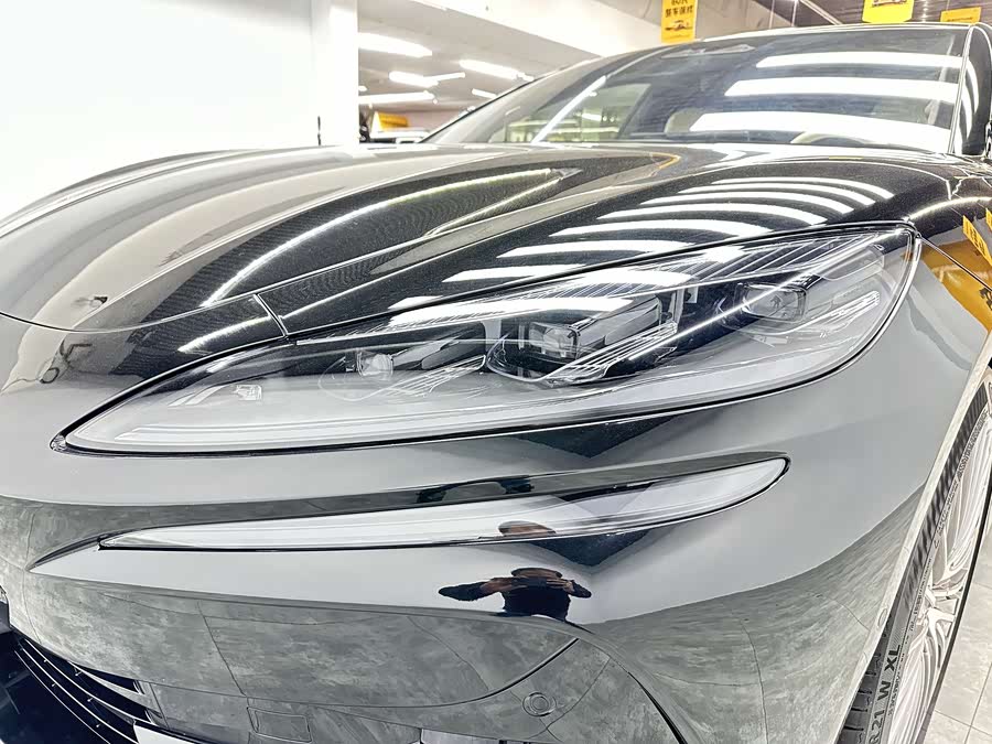 Denza Z9 2024 car image #19