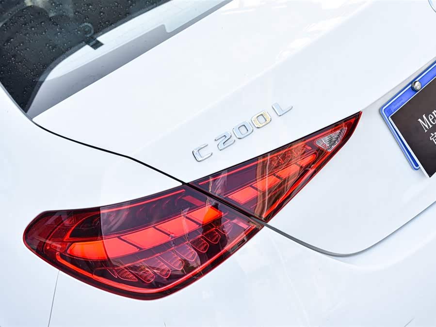 Mercedes-Benz C Class 2023 car image #19