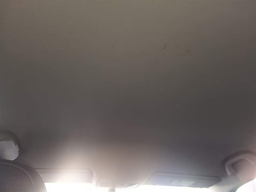 Changan CS15 2017 изображение автомобиля #19