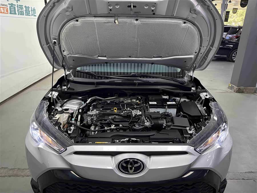 Toyota Frontlander 2022 car image #19