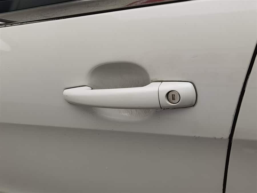 Peugeot 308 2015 car image #19