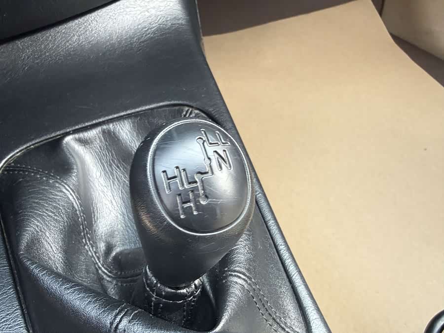 Toyota Fortuner 2016 immagine di auto #19