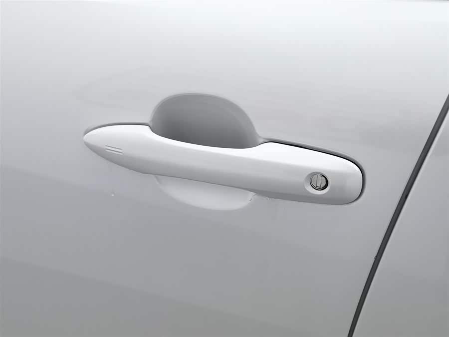 Toyota Frontlander 2023 car image #19