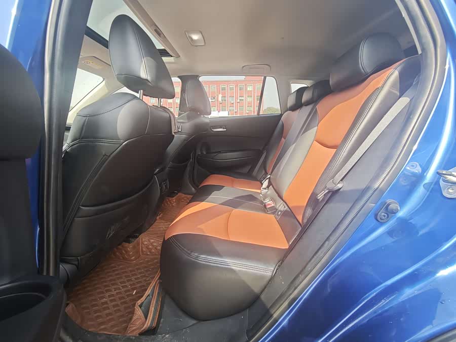 Toyota Corolla Cross 2022 immagine di auto #19