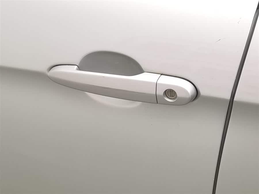 Great Wall C30 2016 car image #19