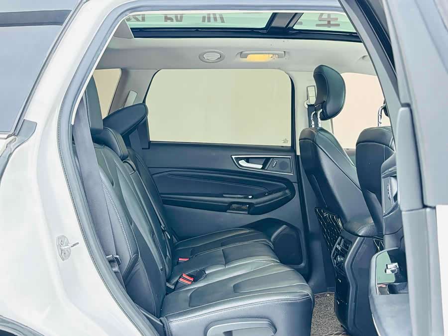 Ford Edge 2019 #19 Ford Edge 2019 car image #19