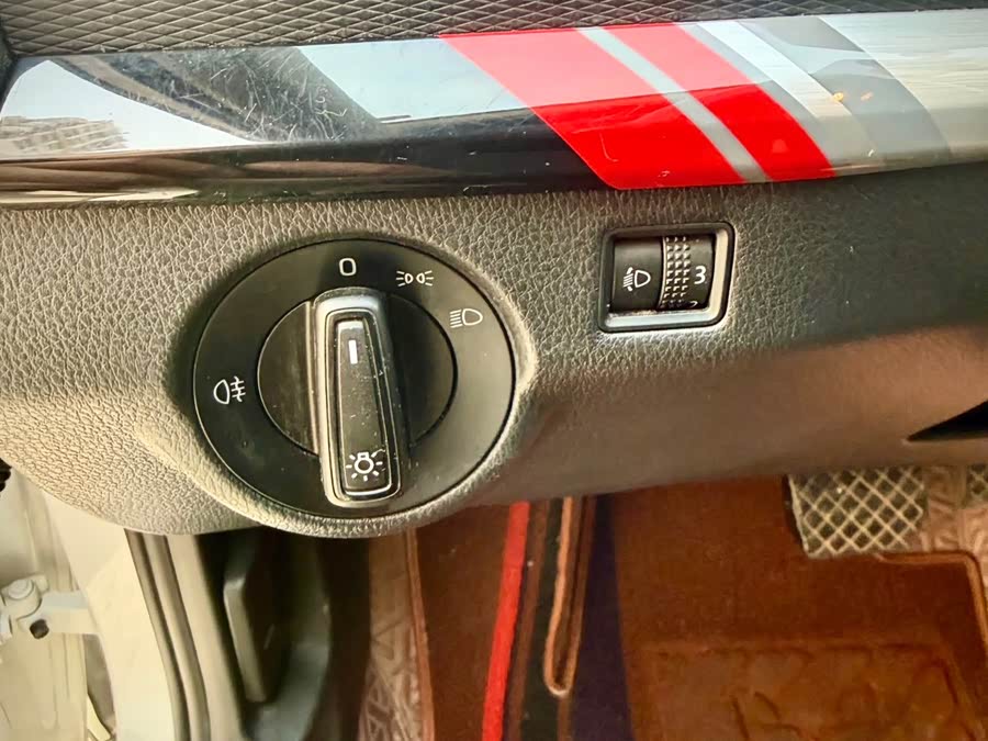 Skoda Kamiq 2022 imagem de carro #19