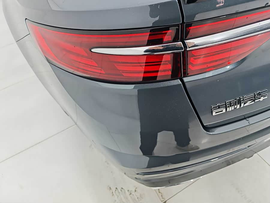 GEELY Preface 2022 car image #19