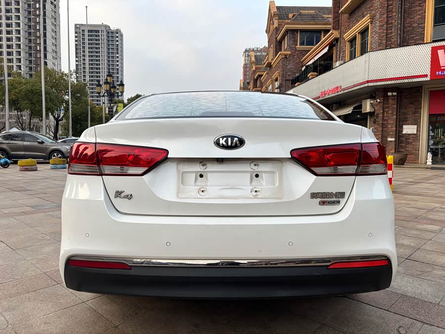 起亚 起亚K4 2016 汽车图片 #19