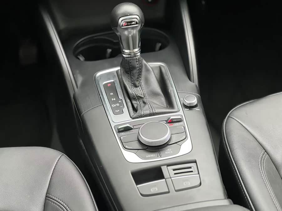 Audi A3 (Imported) 2017 #19 Audi A3 (Imported) 2017 صورة سيارة #19