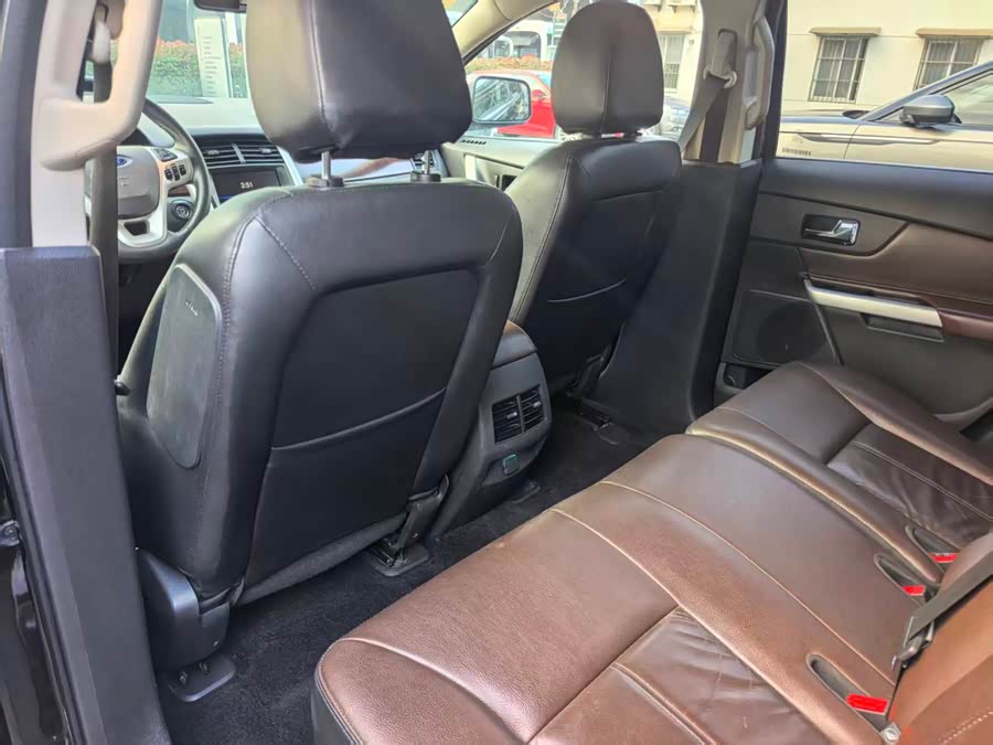 Ford Edge (Imported) 2013 car image #19