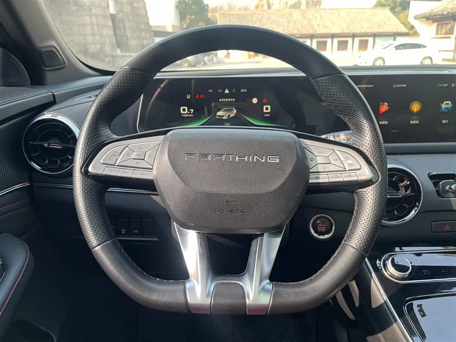 Forthing T5 EVO 2022 car image #19