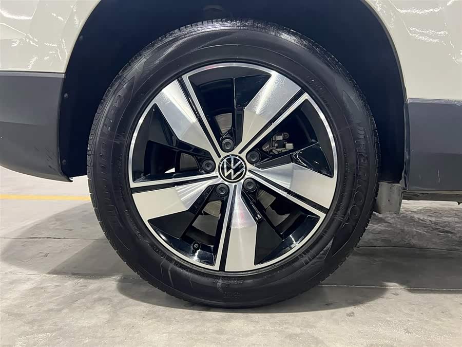 Volkswagen Tharu 2021 #19 Volkswagen Tharu 2021 immagine di auto #19