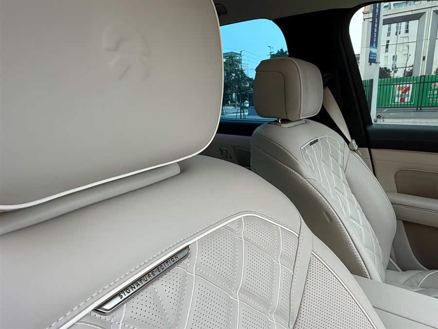 蔚来 蔚来ES8 2025 汽车图片 #19